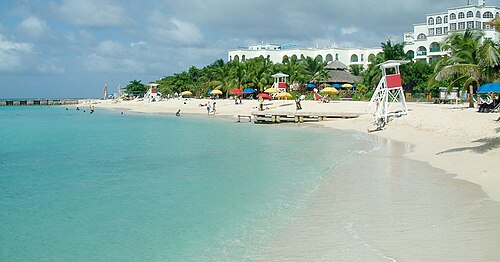 Doctor’s Cave, Montego Bay in Bay Jamaica